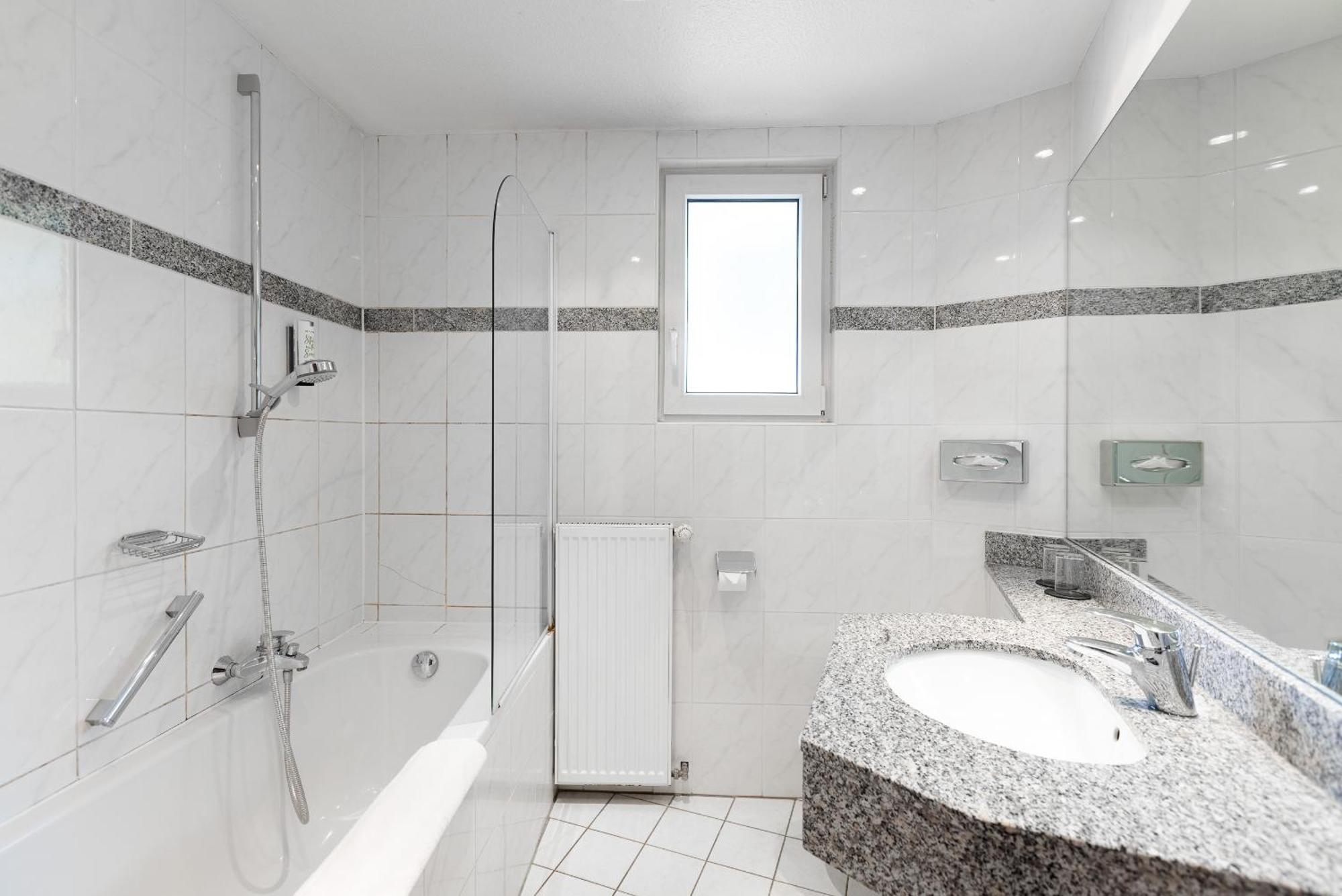 Hotel Wegener MHG Zewnętrze zdjęcie